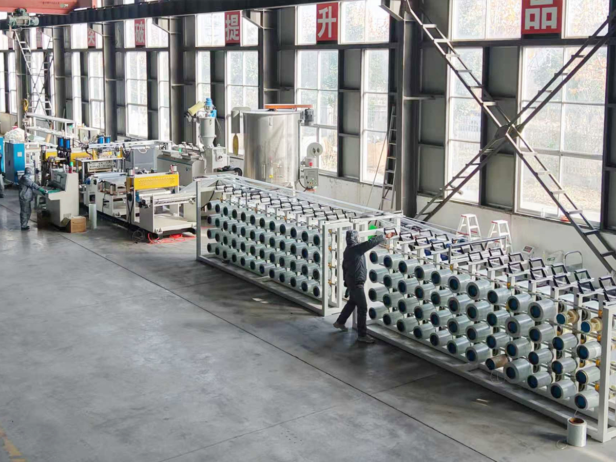 Lini Produksi Bahan Komposit CFRT